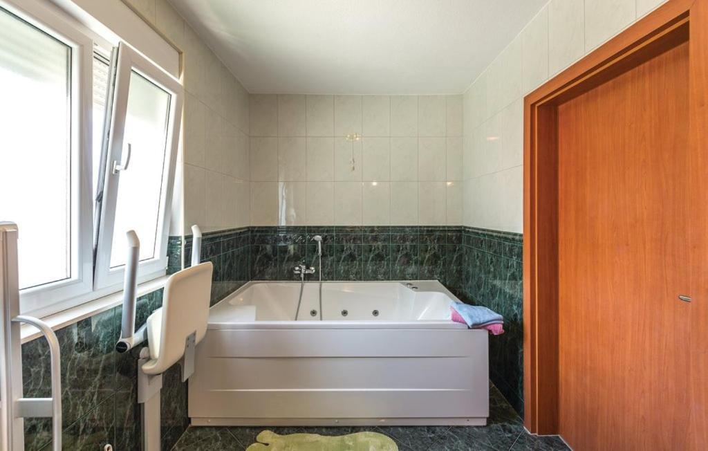 Apartment Begic Makarska Ngoại thất bức ảnh